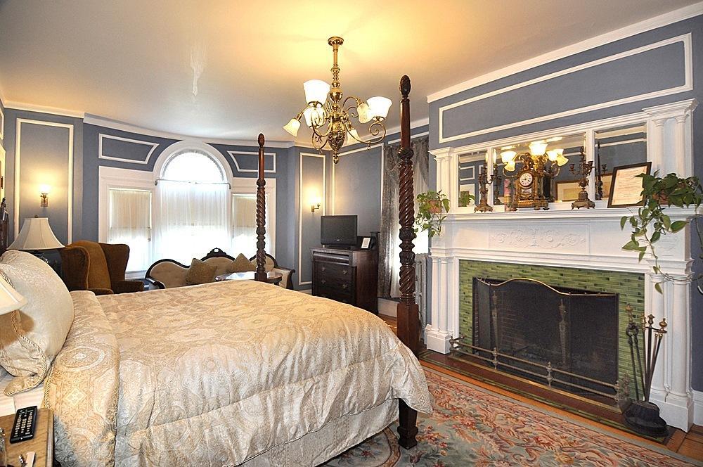 Edgewood Manor Inn Bed And Breakfast Провидънс Стая снимка
